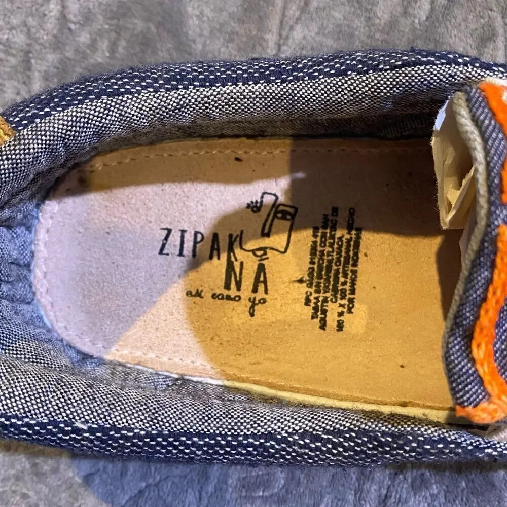 Frida Kahlo Hand Stitched Slip On Tennis Shoes Size 9 - Picture 6 of 10
